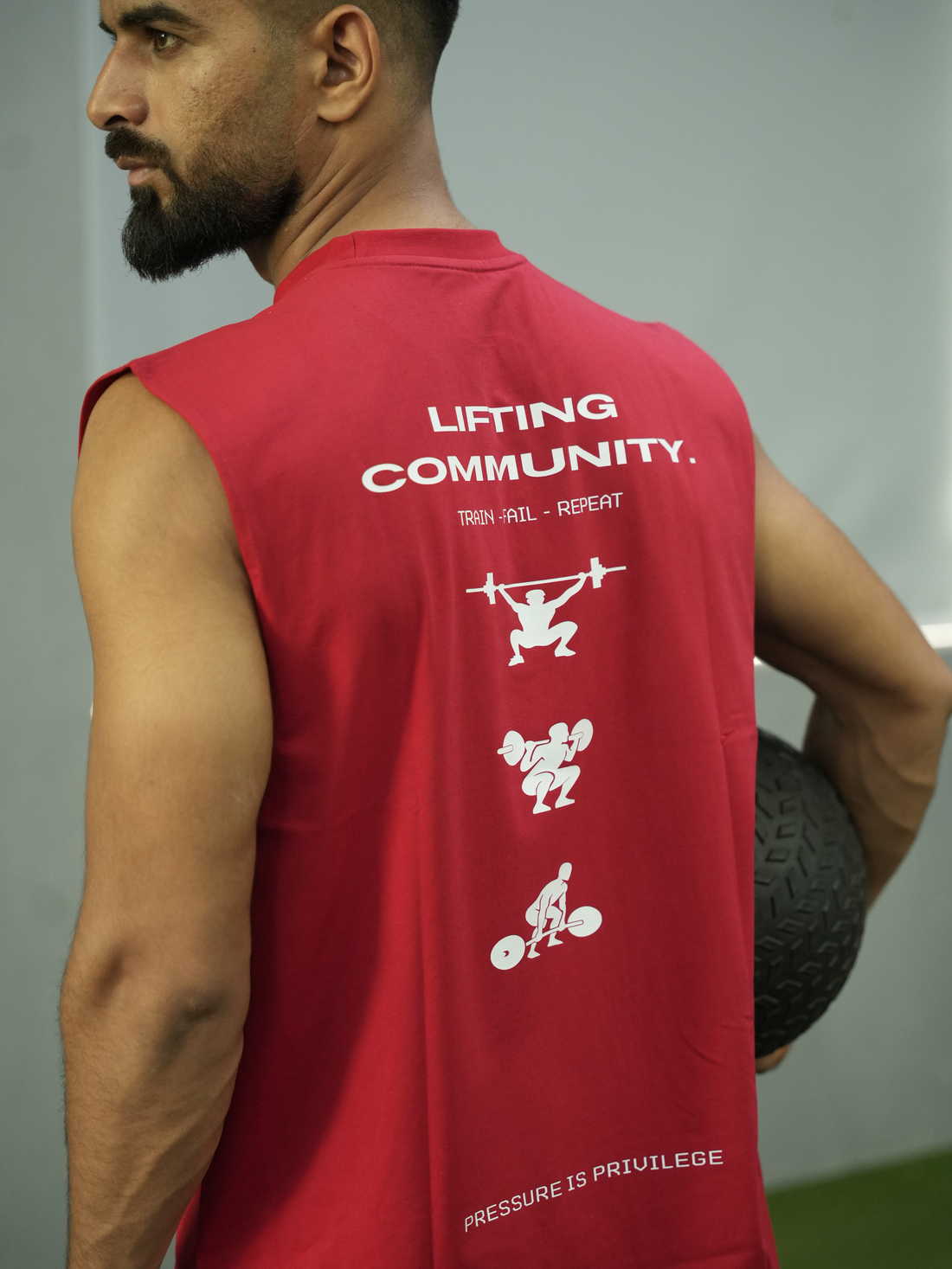 LIFTING CREW - URGENCY PERFORMANCE TANK