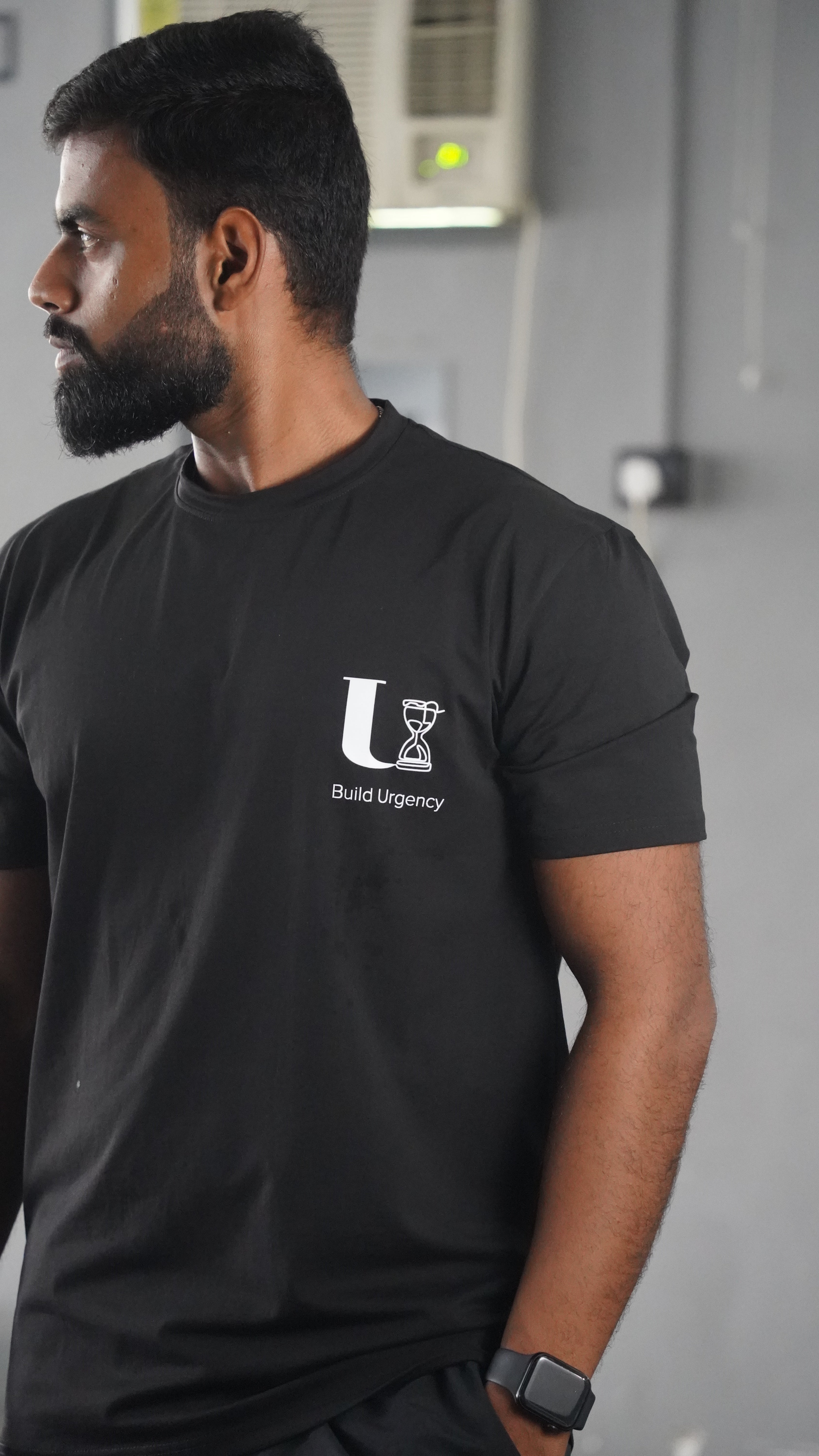 RUNNING CLUB - URGENCY REGULAR ACTIVE TEE
